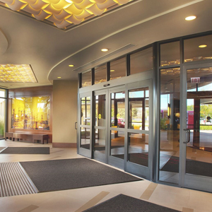 commercial door specialist Safety Harbor